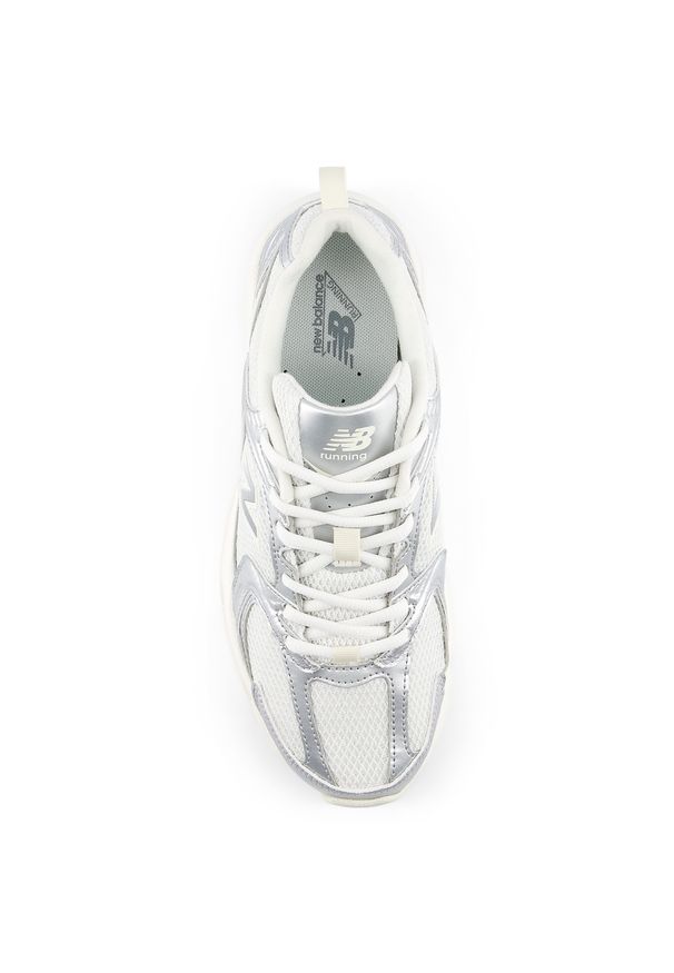 Buty unisex New Balance U5303IR – białe. Kolor: biały. Materiał: syntetyk, materiał. Szerokość cholewki: normalna. Sezon: lato. Sport: turystyka piesza