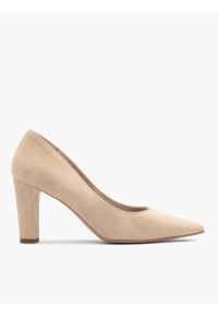 Ryłko - Welurowe czółenka na grubej szpilce. Kolor: beżowy. Materiał: skóra, welur. Obcas: na obcasie. Styl: street. Wysokość obcasa: średni #1