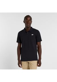 Koszulka męska New Balance MT51519BK – czarna. Typ kołnierza: polo. Kolor: czarny. Materiał: bawełna, materiał, poliester