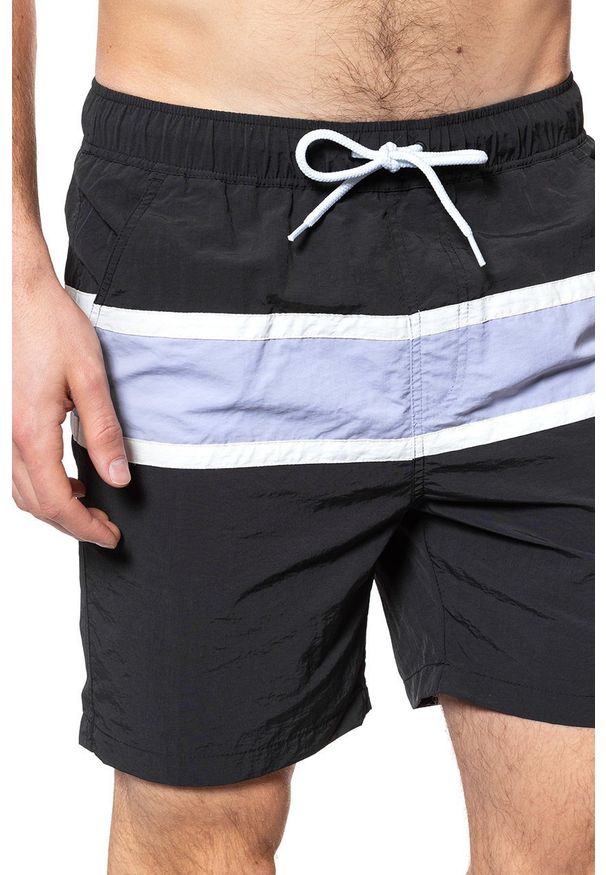 Wrangler - SPODENKI WRANGLER SWIMSHORT FADED BLACK W4B01WDV6 112129084. Wzór: kolorowy