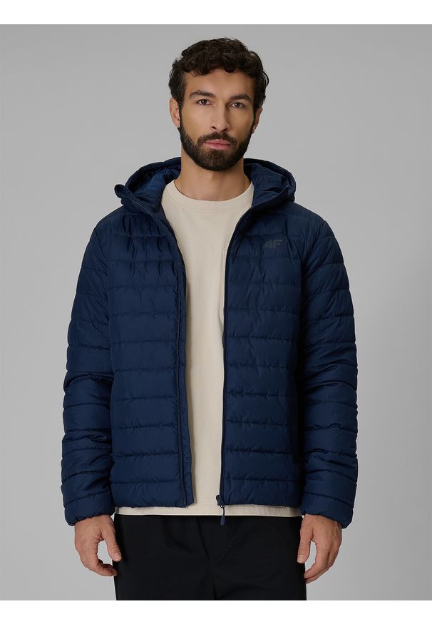 4f - 4F Kurtka z wypełnieniem syntetycznym męska - granatowa M. Okazja: na co dzień. Kolor: niebieski. Materiał: syntetyk. Styl: casual, klasyczny