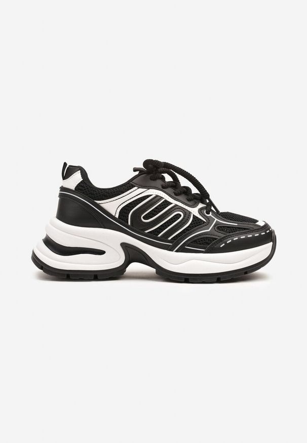 Born2be - Czarne Sneakersy na Grubej Tłoczonej Podeszwie z Geometrycznym Wzorem Deliorith. Okazja: na co dzień. Kolor: czarny. Wzór: geometria