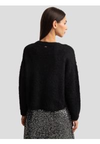 Big-Star - Sweter damski z dodatkiem wełny z aplikacją czarny Starlia 906. Kolor: czarny. Materiał: wełna. Długość: krótkie. Wzór: aplikacja. Styl: retro #2