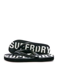 Japonki plażowe męskie Superdry Code Essential Flip Flop. Okazja: na plażę. Kolor: czarny. Styl: sportowy