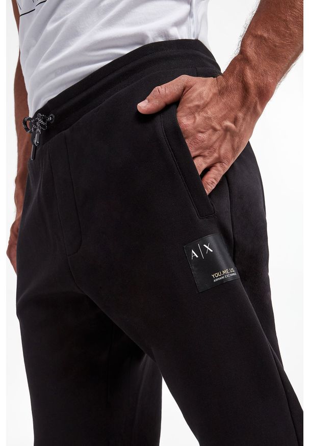Armani Exchange - Spodnie dresowe ARMANI EXCHANGE. Materiał: dresówka