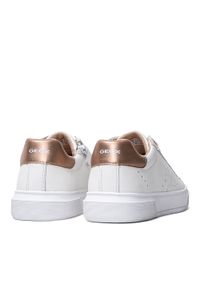 Geox - Sneakersy dziecięce białe GEOX J Nettuno Girl. Kolor: biały. Materiał: materiał. Sport: bieganie