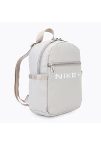 Plecak miejski damski Nike Sportswear Futura Mini 6 l. Kolor: biały