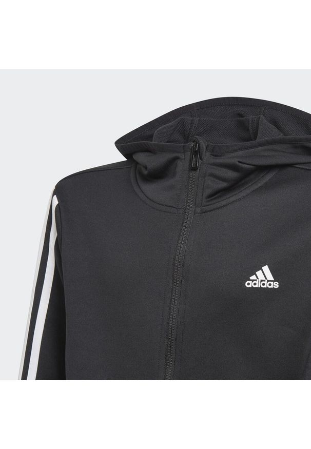 Adidas - Bluza dla dzieci adidas Designed 2 Move 3-Stripes Hoodie. Typ kołnierza: kaptur. Kolor: czarny, biały, wielokolorowy. Sport: joga i pilates