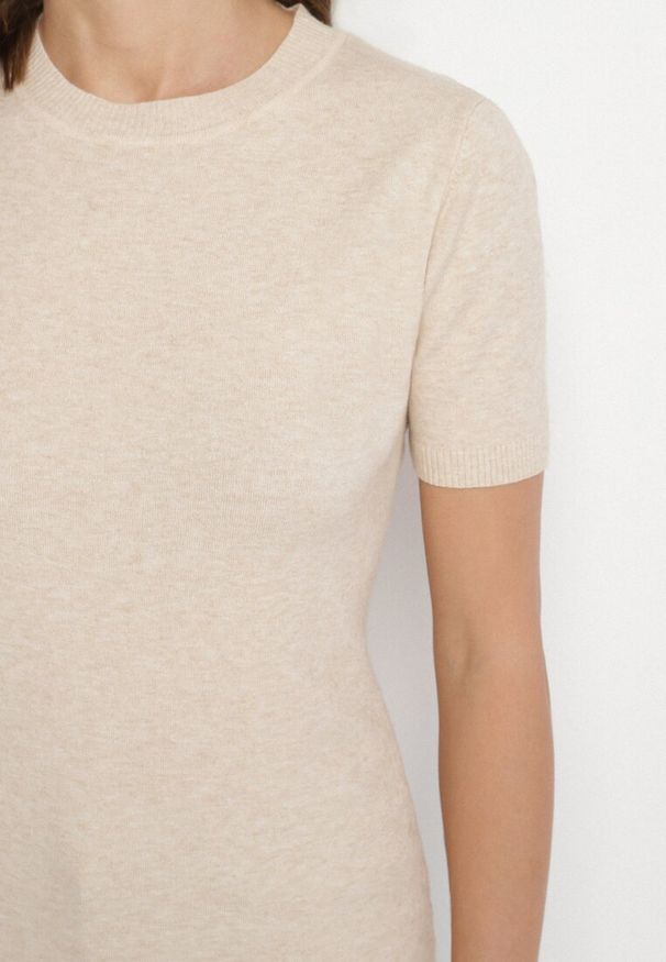 Born2be - Beżowy Sweter z Ozdobnymi Ściągaczami Sanarella. Okazja: na co dzień. Kolor: beżowy. Materiał: jeans. Wzór: aplikacja. Styl: casual, elegancki