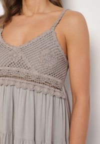 Born2be - Ciemnobeżowa Rozkloszowana Sukienka w Haftowany Wzór Mavironne. Okazja: na imprezę. Kolor: beżowy. Wzór: haft. Styl: elegancki #7