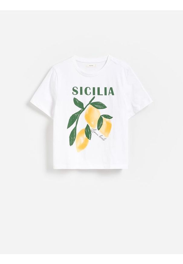 Reserved - T-shirt z nadrukiem - biały. Kolor: biały. Materiał: bawełna, dzianina. Wzór: nadruk