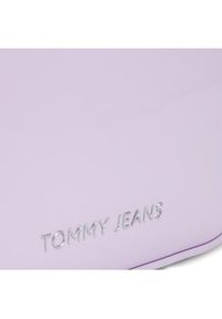 Tommy Jeans Torebka Tjw Ess Must Camera Bag Patent AW0AW15826 Fioletowy. Kolor: fioletowy. Materiał: skórzane