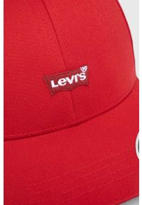 Levi's® - Levi's czapka z daszkiem kolor czerwony z aplikacją. Kolor: czerwony. Wzór: aplikacja. Styl: biznesowy #2
