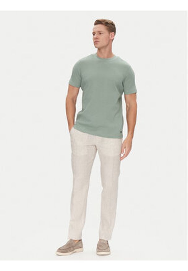 JOOP! T-Shirt 17 JJ-04Brandon 30044672 Zielony Modern Fit. Kolor: zielony. Materiał: bawełna