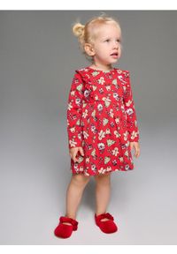 Sinsay - Sukienka z długim rękawem w świąteczny wzór - czerwony. Kolor: czerwony. Długość rękawa: długi rękaw. Styl: wizytowy #1