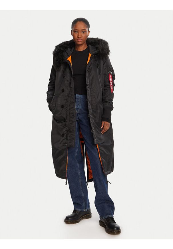 Alpha Industries Parka 198013 Czarny Regular Fit. Kolor: czarny. Materiał: syntetyk