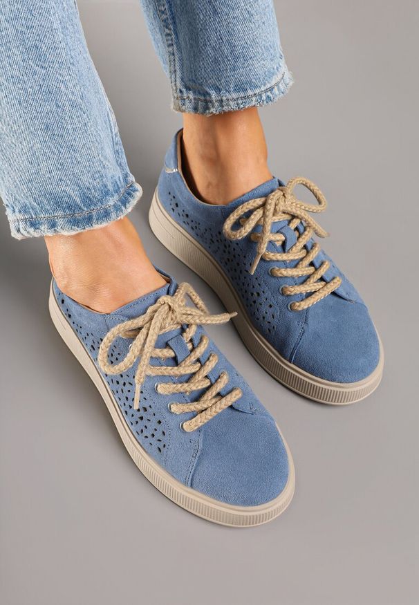 Born2be - Niebieskie Skórzane Sneakersy Typu Tenisówki z Ażurową Cholewką Virival. Okazja: na co dzień. Kolor: niebieski. Materiał: skóra. Szerokość cholewki: normalna. Wzór: ażurowy. Sezon: wiosna