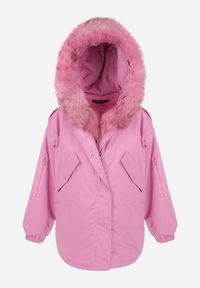 Born2be - Różowa Kurtka Parka Oversize z Futerkiem Mitto. Kolor: różowy. Materiał: futro. Długość rękawa: długi rękaw. Długość: długie. Sezon: zima, jesień. Styl: klasyczny, elegancki #7