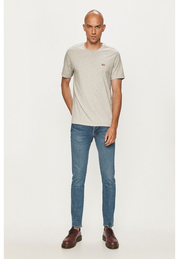 Levi's® - Levi's - T-shirt. Okazja: na co dzień, na spotkanie biznesowe. Kolor: szary. Wzór: aplikacja. Styl: biznesowy, casual