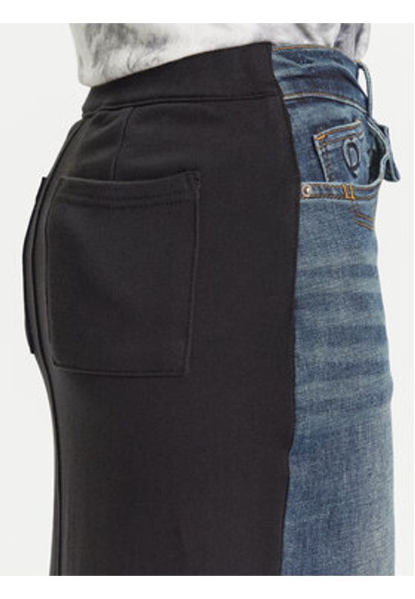 Desigual Spódnica jeansowa Twisted 25WWFD03 Granatowy Regular Fit. Kolor: niebieski. Materiał: bawełna