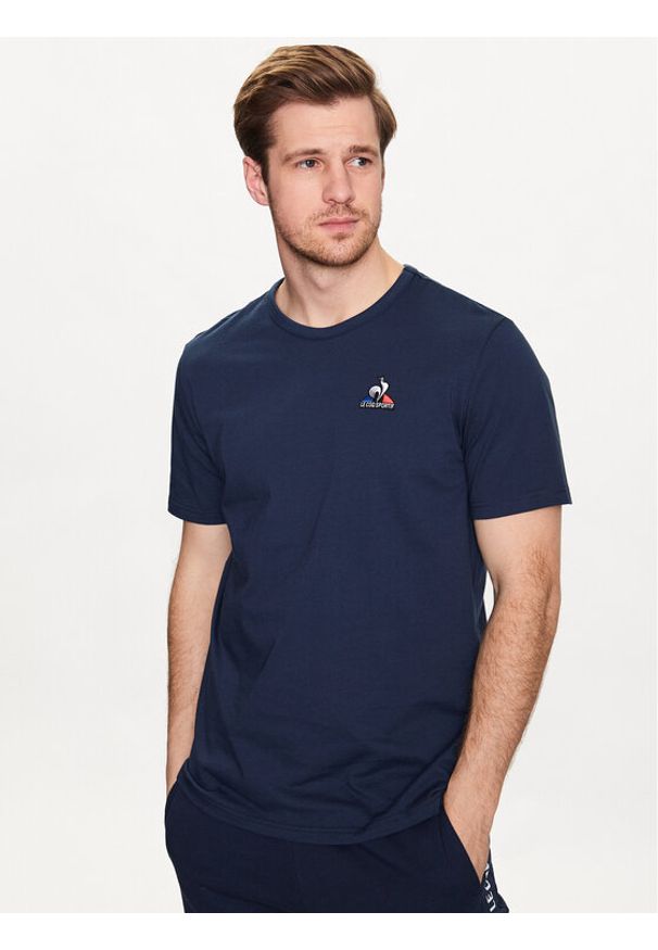 Le Coq Sportif T-Shirt 2310545 Granatowy Regular Fit. Kolor: niebieski. Materiał: bawełna