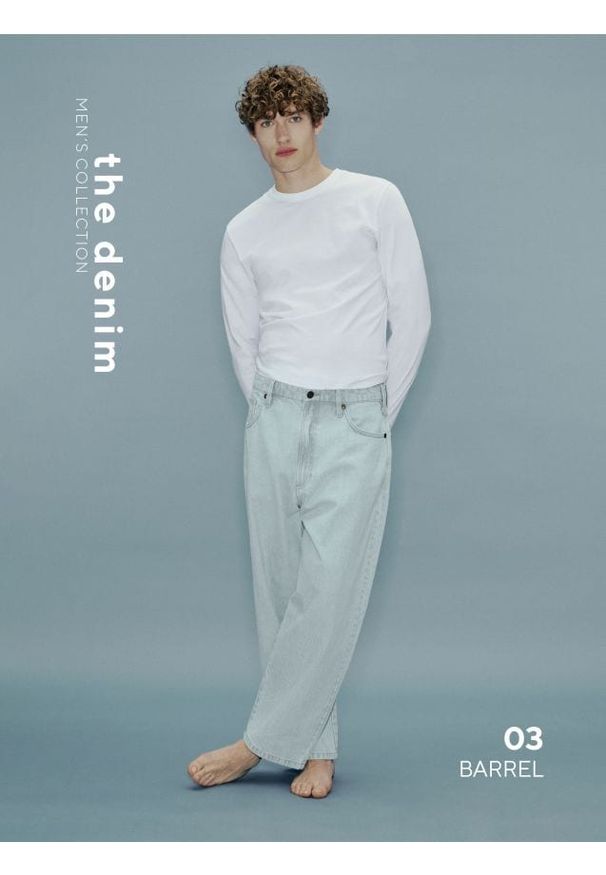 Reserved - Jeansy barrel leg - niebieski. Kolor: niebieski