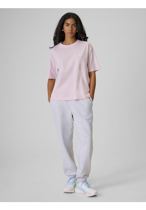 4f - 4F T-shirt loose z nadrukiem damski - różowy XS. Okazja: na co dzień. Kolor: różowy. Materiał: skóra, dzianina, materiał, jeans, bawełna. Wzór: nadruk. Styl: casual, klasyczny