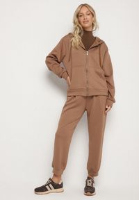 Born2be - Ciemnobeżowy Komplet Dresowy Rozpinana Bluza i Spodnie Joggery z Bawełną Anarrise. Kolor: beżowy. Materiał: dresówka, bawełna
