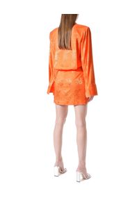 AGGI - Pomarańczowa sukienka z jedwabiem Jada. Kolor: pomarańczowy. Materiał: jedwab. Wzór: kwiaty. Typ sukienki: koszulowe. Długość: mini