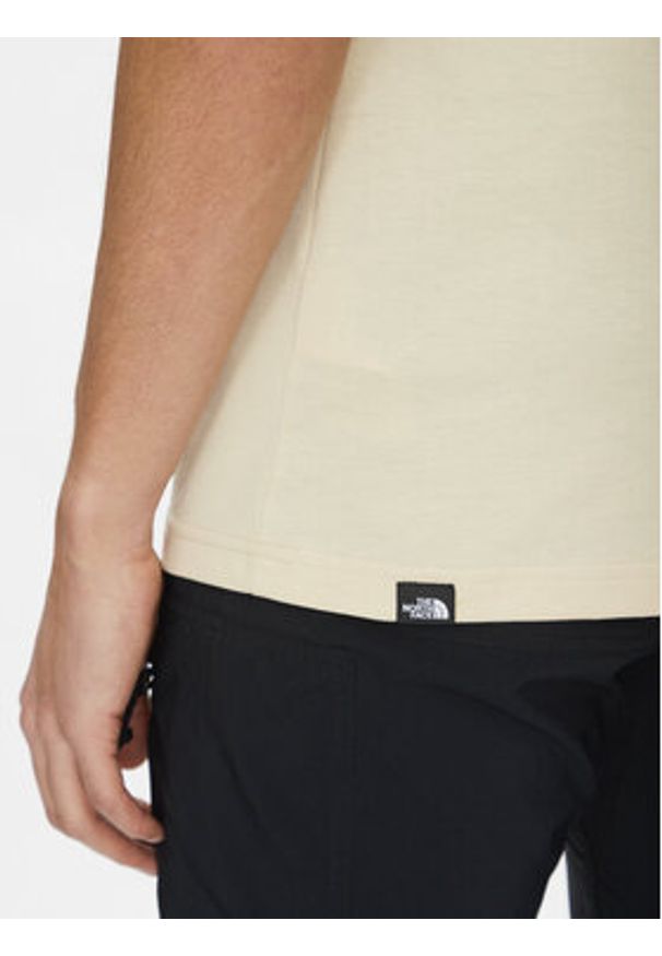 The North Face T-Shirt Fine NF0A8A6M Beżowy Regular Fit. Kolor: beżowy. Materiał: syntetyk, bawełna