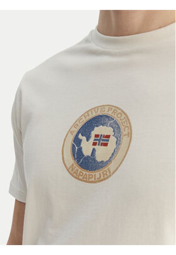 Napapijri T-Shirt S-Phos NP0A4G5A Écru Relaxed Fit. Kolor: kremowy. Materiał: bawełna