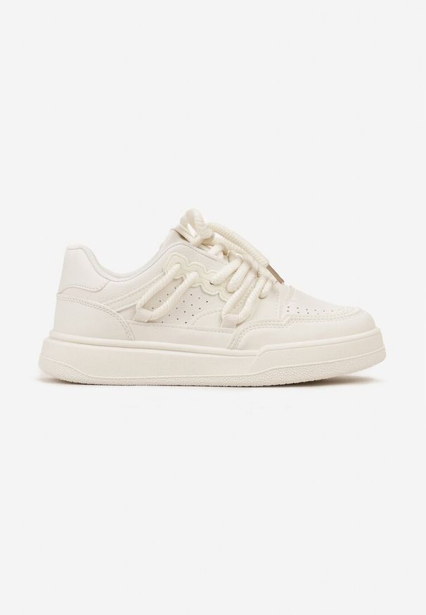 Born2be - Beżowe Sneakersy Rilvora. Nosek buta: okrągły. Zapięcie: sznurówki. Kolor: beżowy. Materiał: materiał. Obcas: na obcasie. Wysokość obcasa: niski