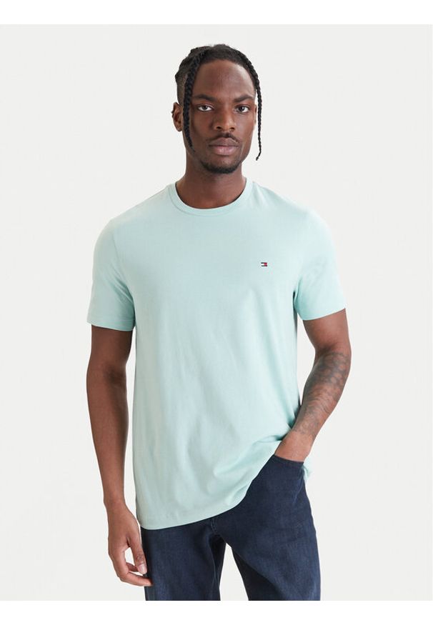 TOMMY HILFIGER - Tommy Hilfiger T-Shirt Ess Seasonal MW0MW39995 Zielony Regular Fit. Kolor: zielony. Materiał: bawełna
