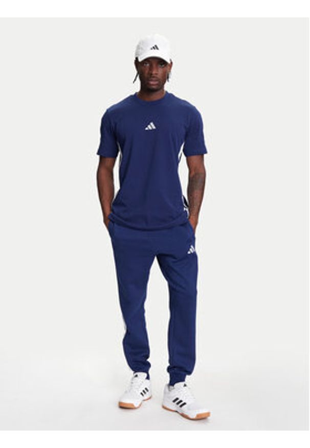 Adidas - adidas T-Shirt Essentials 3-Stripes JE6399 Niebieski Regular Fit. Kolor: niebieski. Materiał: bawełna