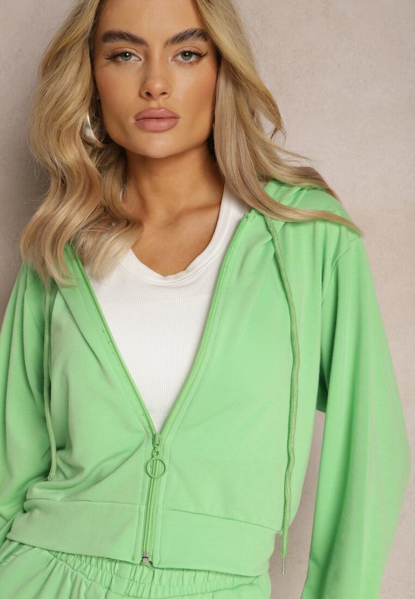 Renee - Jasnozielony Komplet Dresowy 2 Częściowy Luźne Spodnie i Bluza z Kapturem Fivana. Kolor: zielony. Materiał: dresówka