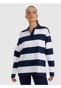 4f - 4F Longsleeve oversize damski - granatowy S. Typ kołnierza: polo. Kolor: niebieski. Materiał: bawełna, dzianina. Długość rękawa: długi rękaw. Styl: retro, sportowy