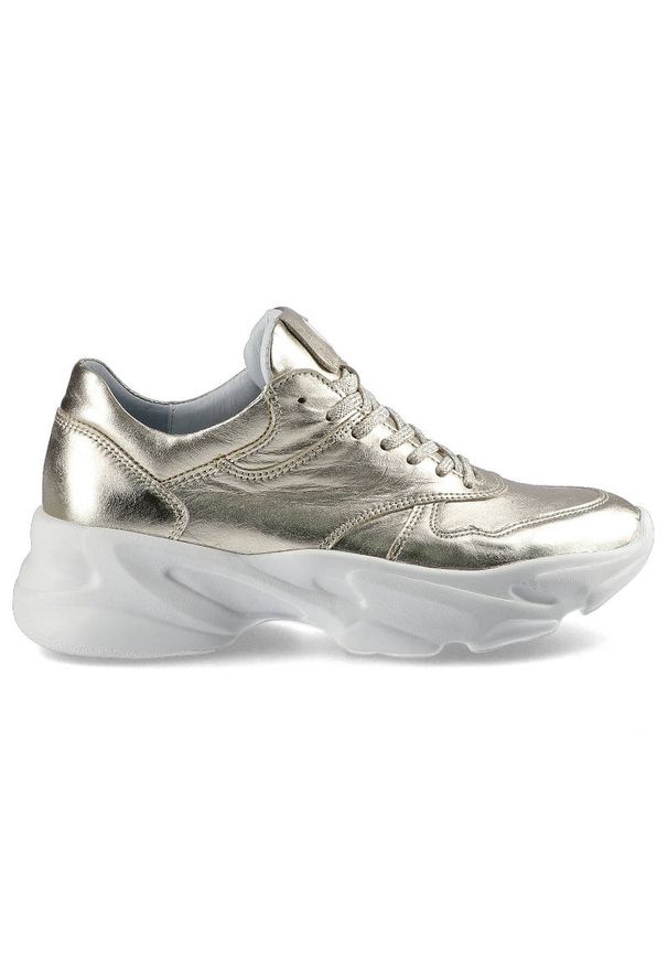 CheBello - Złote Sneakersy Chebello Damskie Skórzane Obuwie. Okazja: na co dzień. Kolor: złoty. Materiał: skóra. Szerokość cholewki: normalna. Wzór: aplikacja. Obcas: na obcasie. Styl: sportowy, casual. Wysokość obcasa: średni