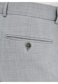 Pako Lorente - PAKO LORENTE - Gładki szary garnitur męski. Kolor: szary. Materiał: poliester, wełna. Wzór: gładki #9