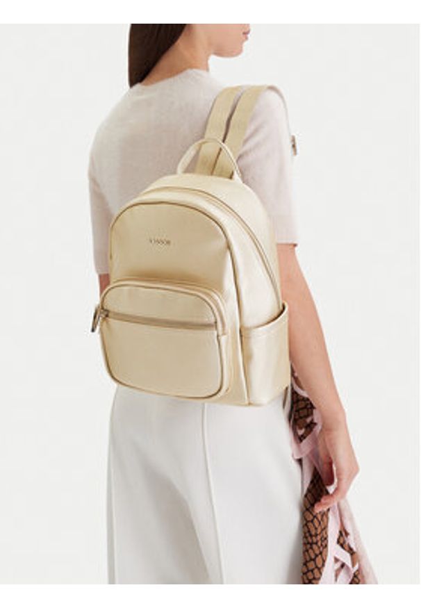 Lasocki Plecak CEO-LSK-L-015-09 Złoty. Kolor: złoty. Materiał: materiał