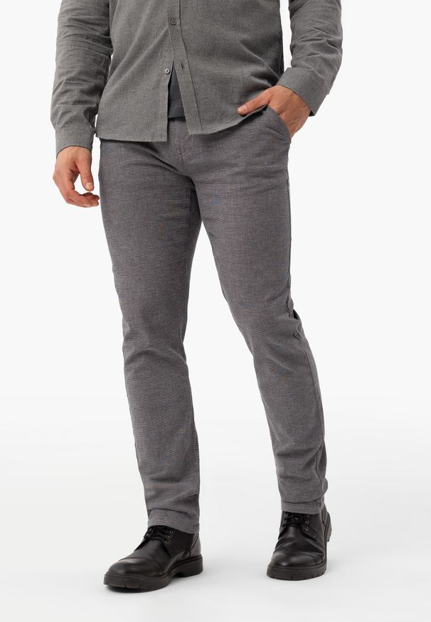 Volcano - Bawełniane spodnie R-OLAF. Okazja: na co dzień, na spotkanie biznesowe. Kolor: szary. Materiał: bawełna. Styl: wizytowy, biznesowy, klasyczny, casual