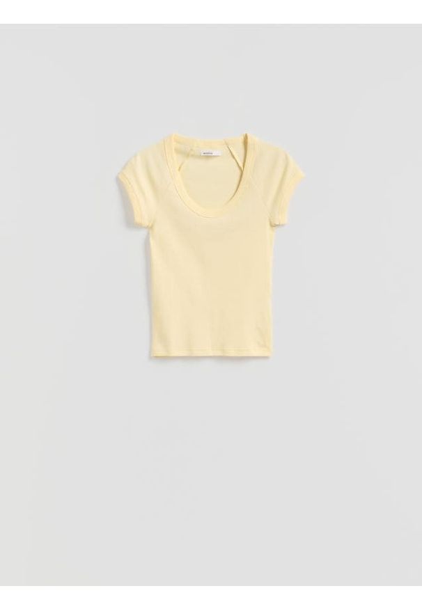 Reserved - T-shirt slim fit - jasnożółty. Kolor: żółty. Materiał: elastan, bawełna, dzianina