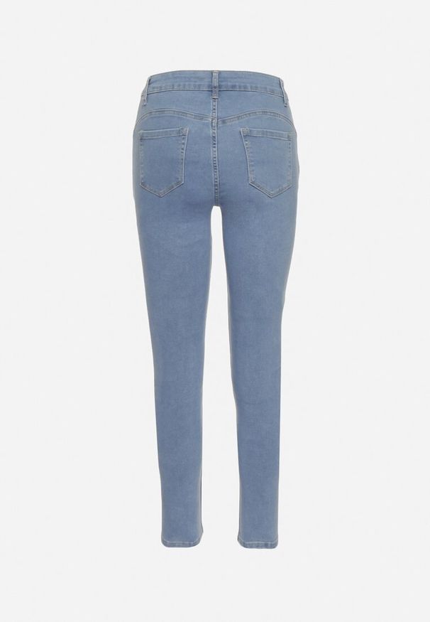 Born2be - Niebieskie Dopasowane Jeansy z Dziurami i Przetarciami Eviraes. Okazja: na co dzień. Kolor: niebieski. Styl: elegancki, casual