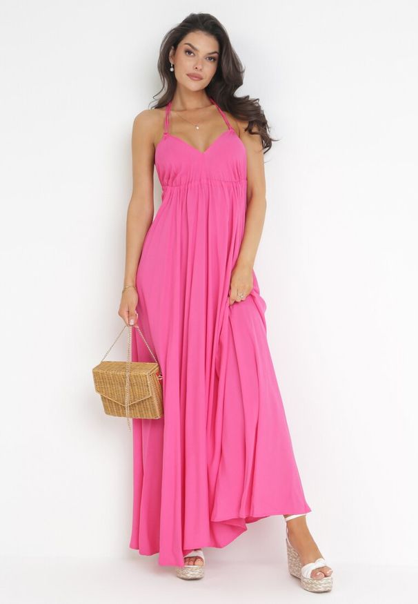 Born2be - Fuksjowa Rozkloszowana Sukienka Maxi z Wiązaniem na Szyi Cathenia. Kolor: różowy. Długość: maxi