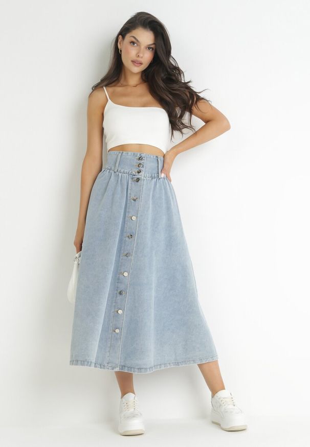 Born2be - Jasnoniebieska Spódnica Jeansowa Maxi z Bawełny Nicollta. Kolor: niebieski. Materiał: jeans, bawełna