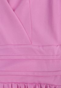 Renee - Różowa Sukienka z Kopertowym Dekoltem i Plisowanym Dołem Anamarie. Kolor: różowy. Długość rękawa: bez rękawów. Typ sukienki: kopertowe. Długość: midi #2