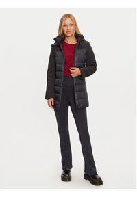 only - ONLY Kurtka zimowa Sophie 15294008 Czarny Regular Fit. Kolor: czarny. Materiał: syntetyk. Sezon: zima #5