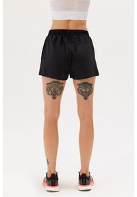 ROUGH RADICAL - Damskie spodenki szorty do biegania Rough Radical Ultimate Shorts. Kolor: czarny. Sport: bieganie