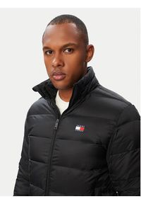 Tommy Jeans Kurtka puchowa DM0DM23231 Czarny Regular Fit. Kolor: czarny. Materiał: syntetyk #5