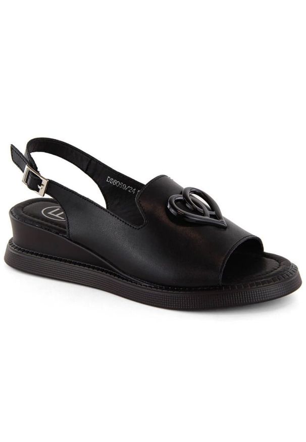 Skórzane sandały na koturnie Filippo W PAW534A czarne. Kolor: czarny. Materiał: skóra ekologiczna. Sezon: lato. Obcas: na koturnie