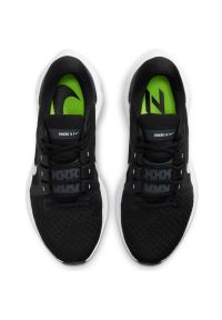 Buty do biegania Nike Air Zoom Vomero 16 W DA7698-001 czarne. Kolor: czarny. Materiał: tkanina, syntetyk. Model: Nike Zoom #5